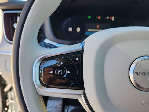 New 2026 Volvo XC60 B5 Ultra w/ Protection Package Premier image 16