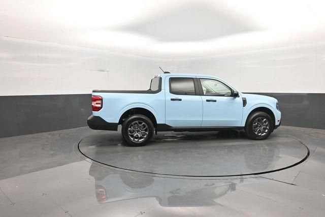 New 2026 Ford Maverick XLT w/ XLT Luxury Package FWD image 8