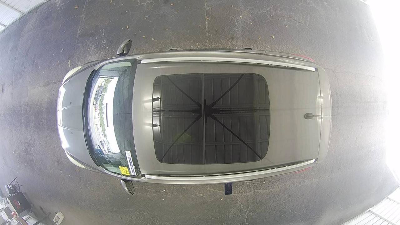 Used 2014 Ford Escape Titanium w/ Equipment Group 401A AWD/4WD image 9
