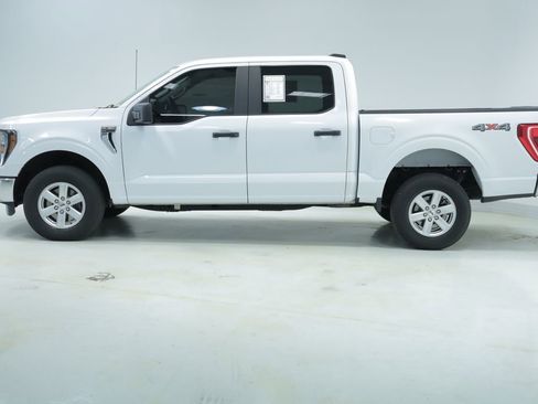 Used 2023 Ford F150 XLT image 4