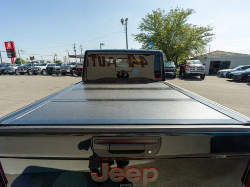 Used 2022 Jeep Gladiator Mojave w/ LED Lighting Group image 9