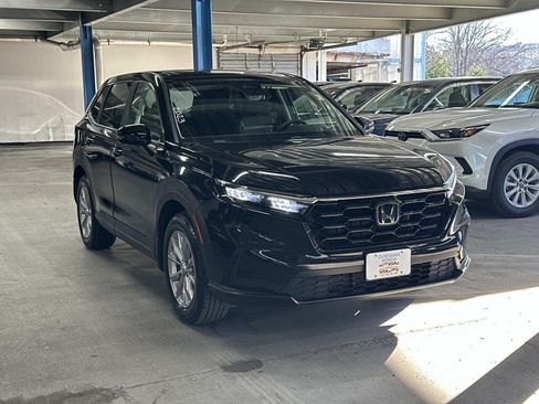 Used 2023 Honda CR-V EX image 1