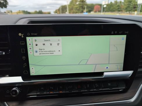 Used 2025 GMC Sierra 1500 SLT w/ SLT Premium Plus Package image 24