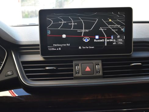 Used 2020 Audi Q5 2.0T Premium Plus w/ Premium Plus Package image 36