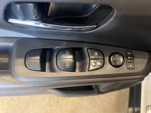 Certified 2024 Nissan Kicks SR w/ SR Premium Package image 52