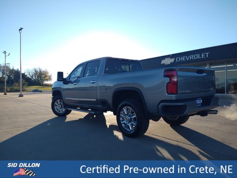Used 2024 Chevrolet Silverado 2500 High Country w/ Technology Package image 17