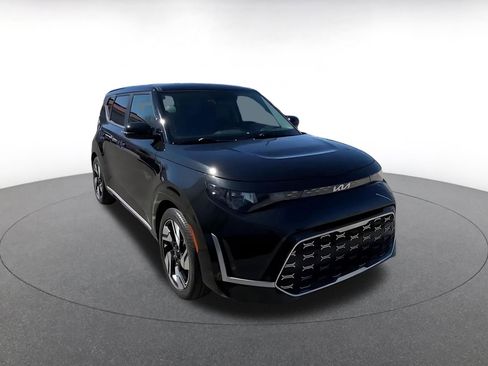 Used 2023 Kia Soul GT-Line image 3