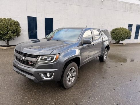 Used 2017 Chevrolet Colorado Z71 image 1