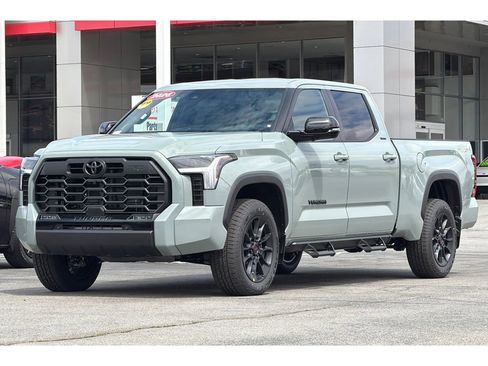 New 2026 Toyota Tundra Limited AWD/4WD image 8