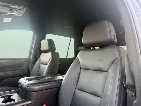 Used 2023 Chevrolet Tahoe LT image 18