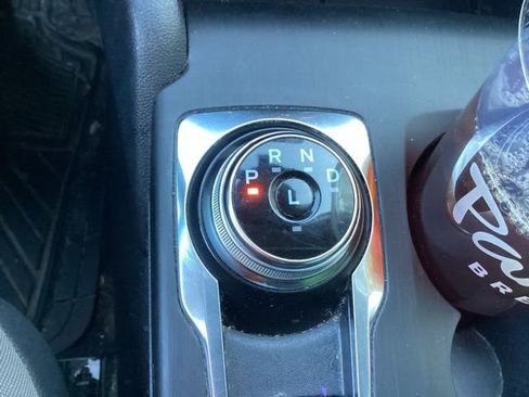 Used 2020 Ford Escape SE Sport image 30