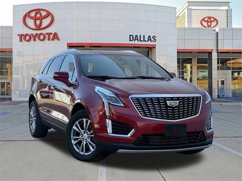 Used 2022 Cadillac XT5 Premium Luxury image 1