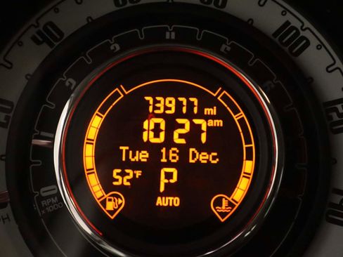 Used 2015 FIAT 500 Pop image 5