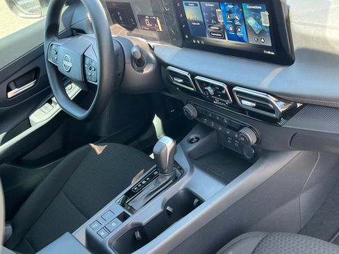 New 2027 Nissan Sentra S w/ Floor Mat Package FWD image 9