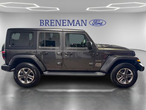Used 2021 Jeep Wrangler Unlimited Sahara w/ Safety Group AWD/4WD image 5