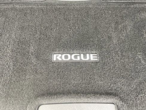 Used 2023 Nissan Rogue Platinum w/ Platinum Premium Package image 63
