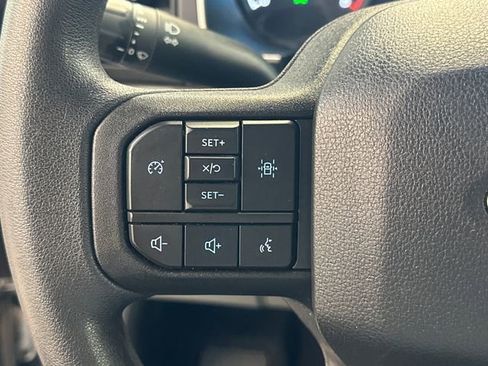 Used 2023 Ford F150 XLT AWD/4WD image 30
