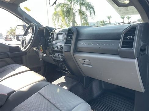 Used 2019 Ford F450 XL w/ XL Value Package image 25