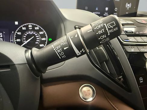 Used 2024 Acura RDX SH-AWD w/ Technology Package image 21