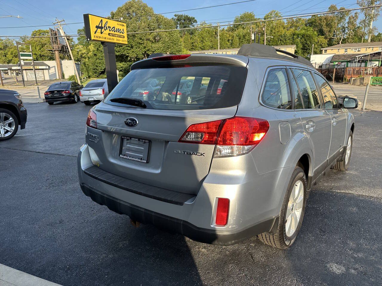 Used 2012 Subaru Outback 2.5i AWD/4WD image 10