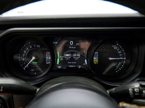 Used 2024 Jeep Wrangler Unlimited w/ Convenience Group AWD/4WD image 47