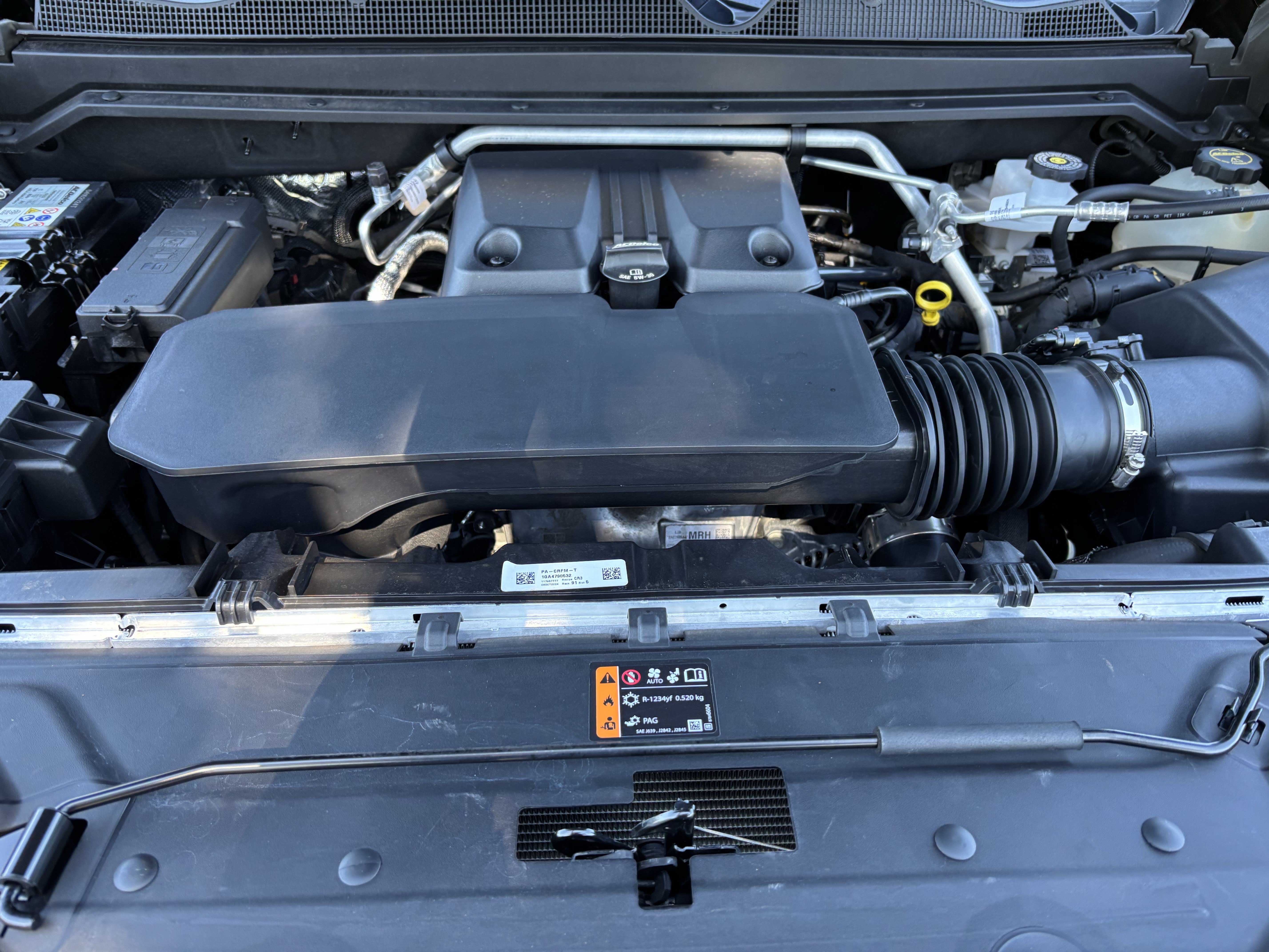 Used 2024 Chevrolet Colorado ZR2 w/ Technology Package AWD/4WD image 36