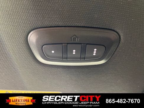 Used 2025 RAM 1500 Big Horn AWD/4WD image 19