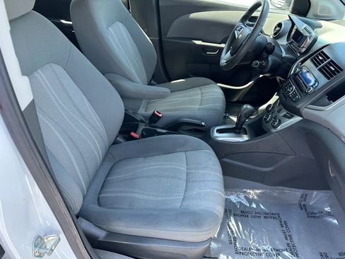 Used 2013 Chevrolet Sonic LT image 17