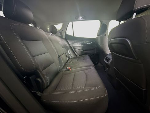 Used 2024 GMC Terrain SLE FWD image 27