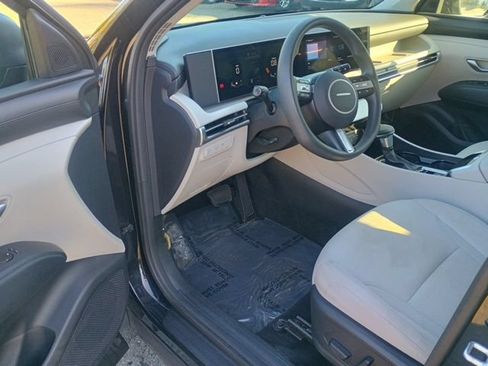 Used 2025 Hyundai Tucson SEL AWD/4WD image 23