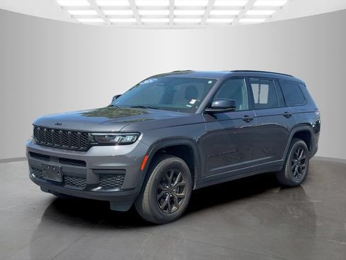 Certified 2024 Jeep Grand Cherokee L Laredo AWD/4WD image 3