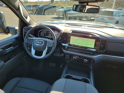 New 2026 GMC Sierra 2500 SLT w/ SLT Premium Package image 9