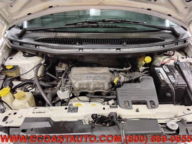 Used 1998 Dodge Caravan FWD image 9