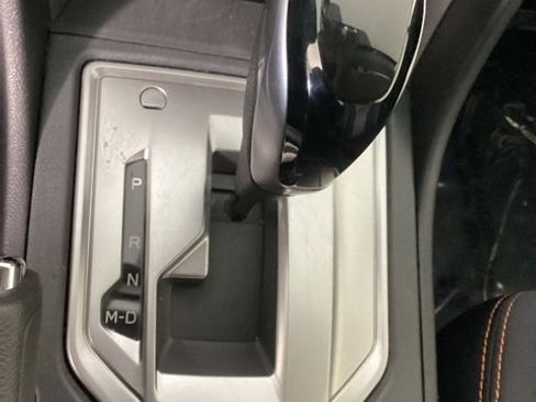 Used 2023 Subaru Crosstrek 2.0i Premium image 21