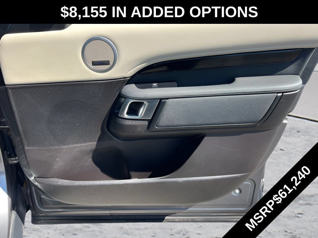 Used 2018 Land Rover Discovery SE AWD/4WD image 42