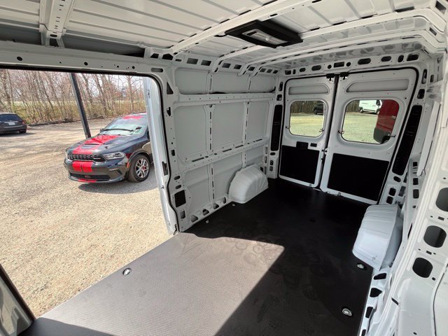 New 2026 RAM ProMaster 2500 w/ Convenience Group FWD image 17