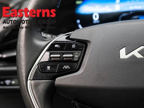 Used 2023 Kia Niro Wave w/ Wave Preserve Package image 15