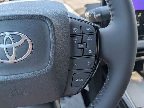 New 2026 Toyota C-HR AWD/4WD image 19
