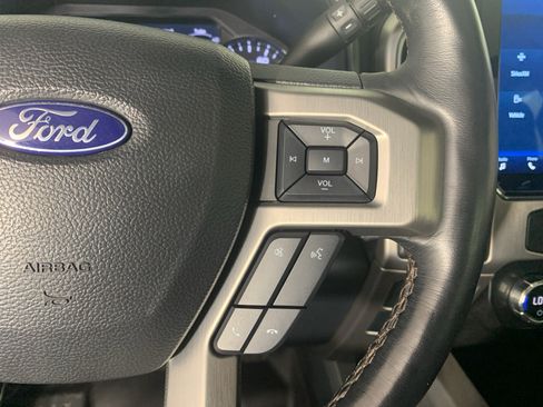 Used 2022 Ford F350 Platinum AWD/4WD image 18