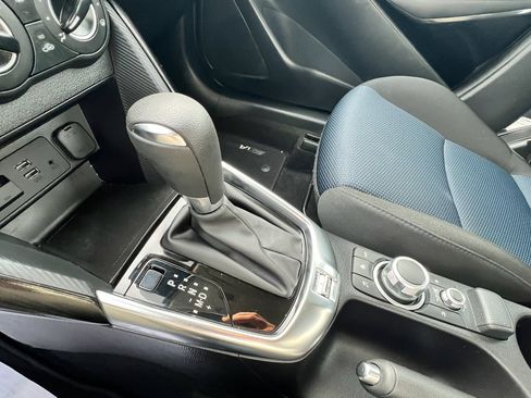 Used 2018 Toyota Yaris iA image 13