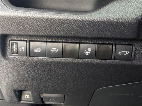 Used 2024 Toyota RAV4 XLE Premium image 11