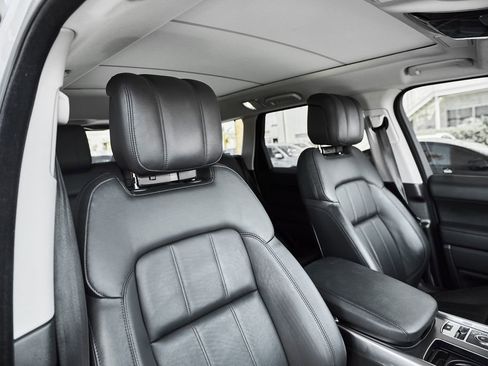 Used 2022 Land Rover Range Rover Sport SE AWD/4WD image 40