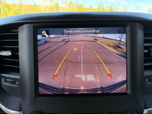 Used 2021 RAM 1500 Big Horn image 24