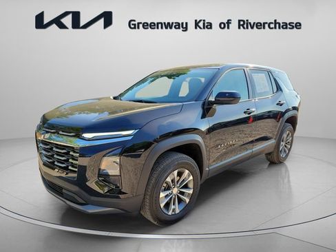 Used 2026 Chevrolet Equinox LT w/ Convenience Package II FWD image 3