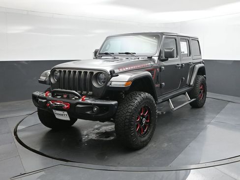 Used 2018 Jeep Wrangler Unlimited Rubicon AWD/4WD image 34