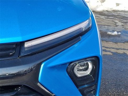 Used 2025 Chevrolet TrailBlazer RS w/ Convenience Package image 9