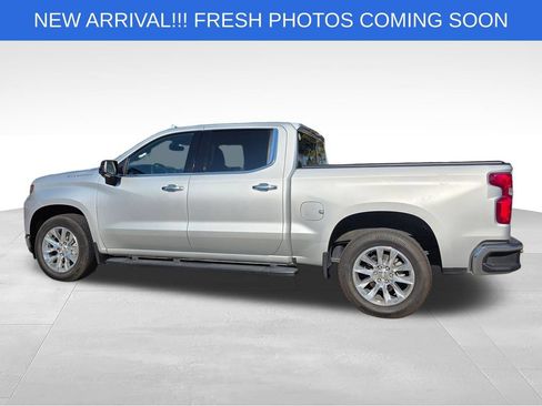 Used 2019 Chevrolet Silverado 1500 LTZ w/ LTZ Plus Package RWD image 3