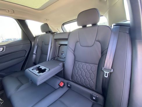 Used 2026 Volvo XC60 B5 Core w/ Protection Package Premier image 26