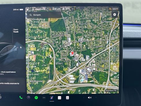 Used 2025 Tesla Model 3 Long Range image 21