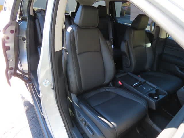 New 2027 Honda Odyssey EX-L image 17